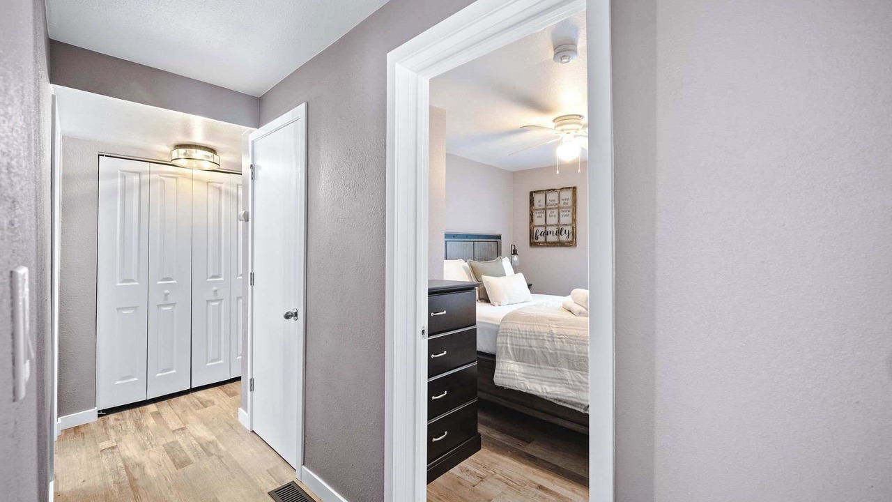 Photo of Bedroom in Garden District