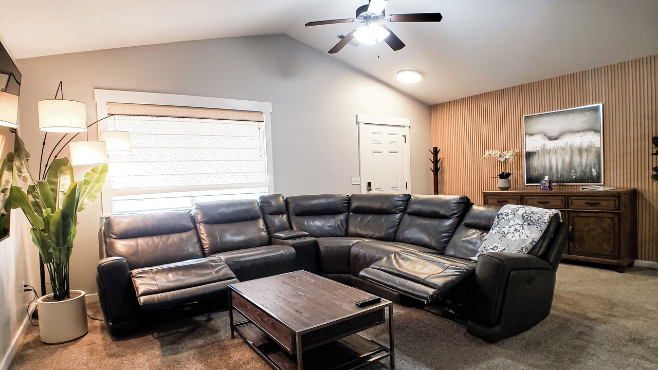 Photo of Livingroom in Ogden