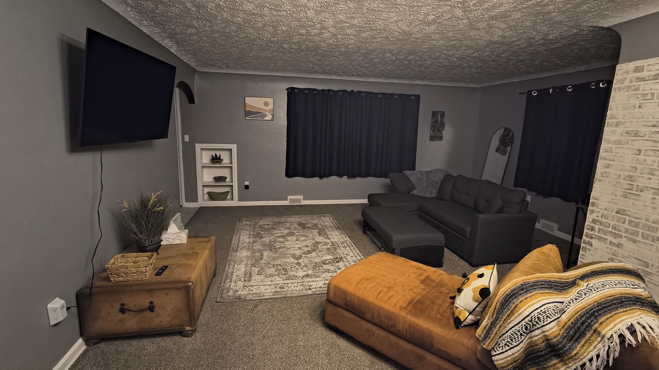 Photo of Livingroom in Tooele