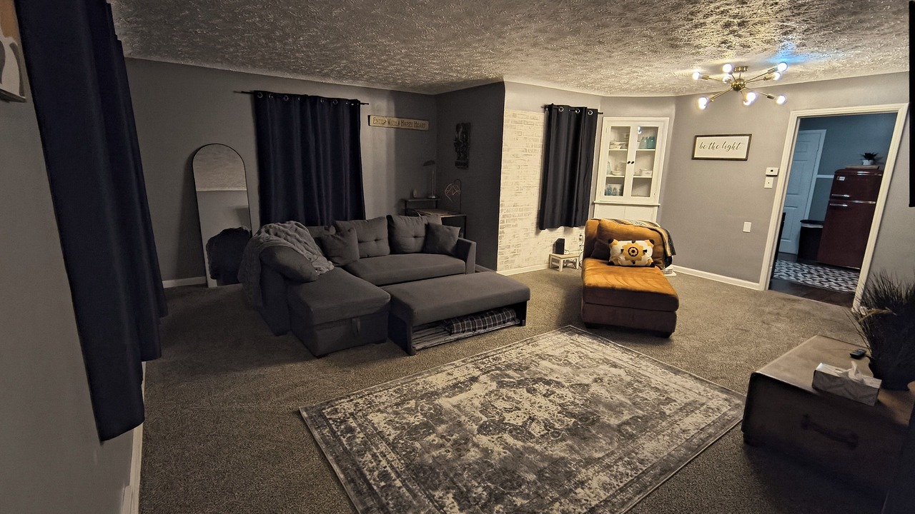 Photo of Livingroom in Tooele