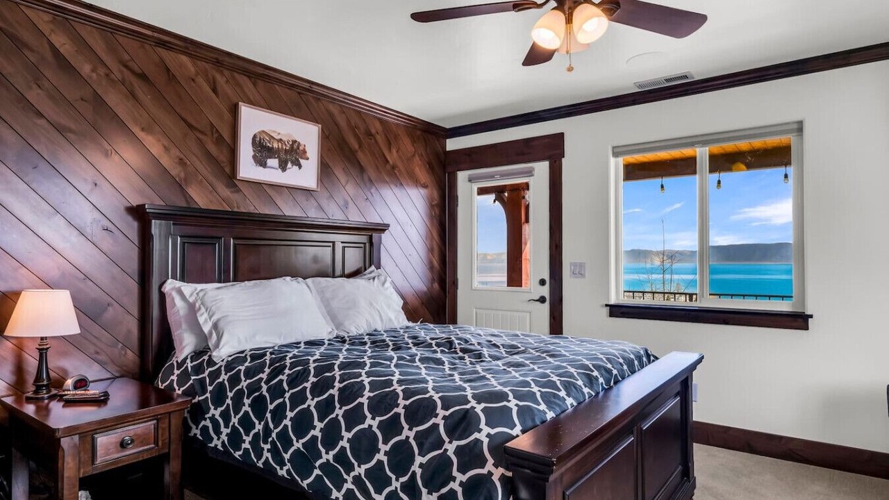Photo of Bedroom in Harbor Village