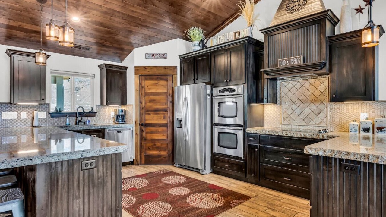 Photo of Kitchen in Harbor Village