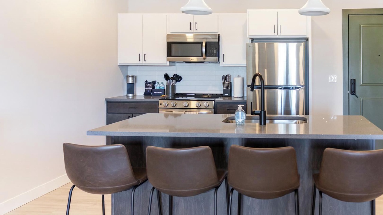 Photo of Kitchen in People's Freeway