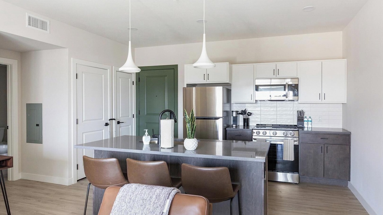 Photo of Kitchen in People's Freeway