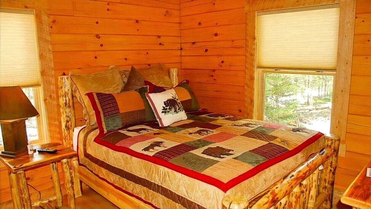 Photo of Bedroom in Lazy Acres