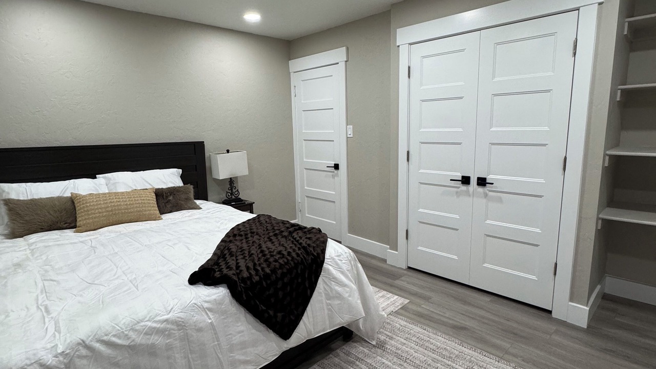 Photo of Bedroom in Holladay