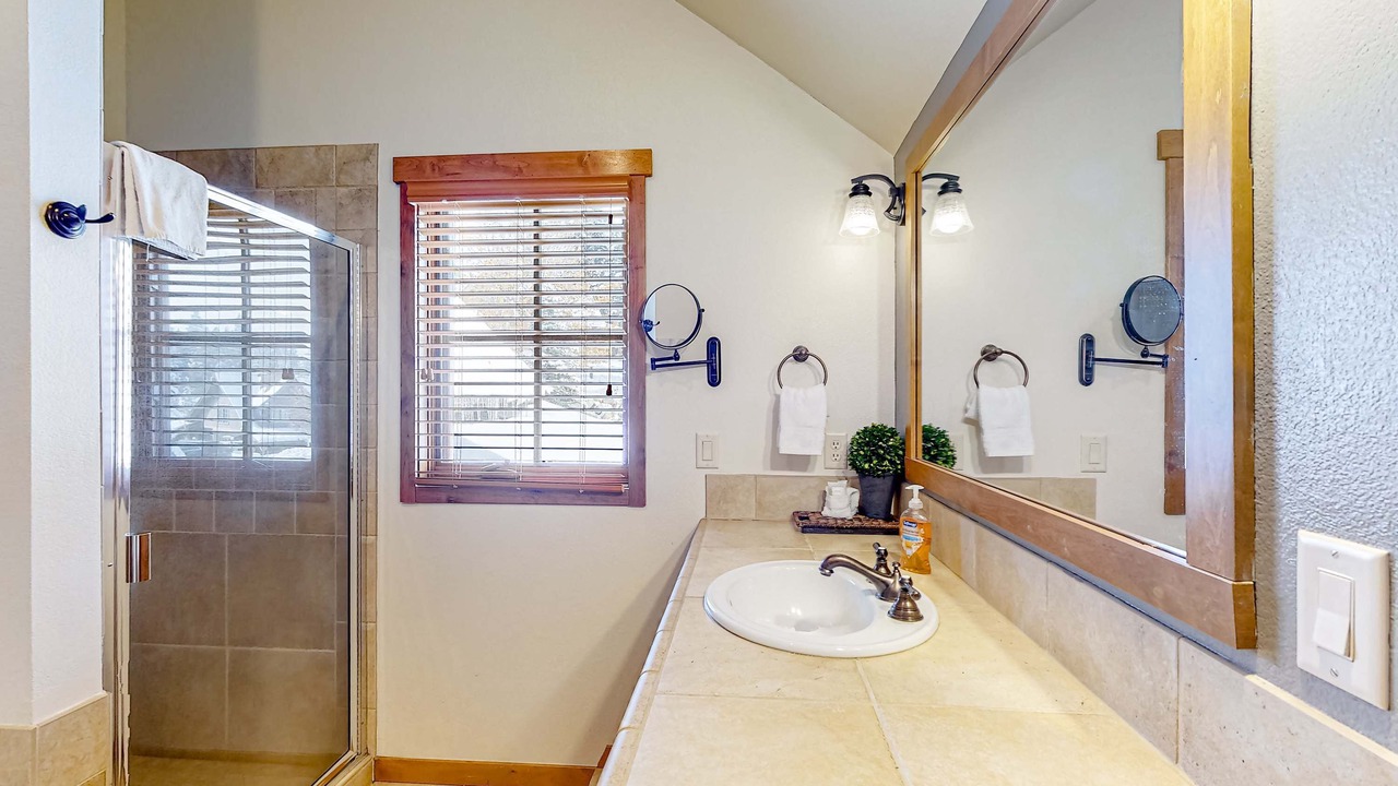 Photo of Bathroom in Tamarack Resort