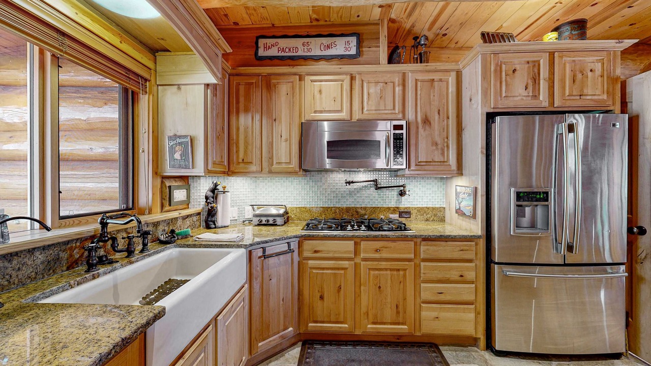 Photo of Kitchen in Tamarack Resort