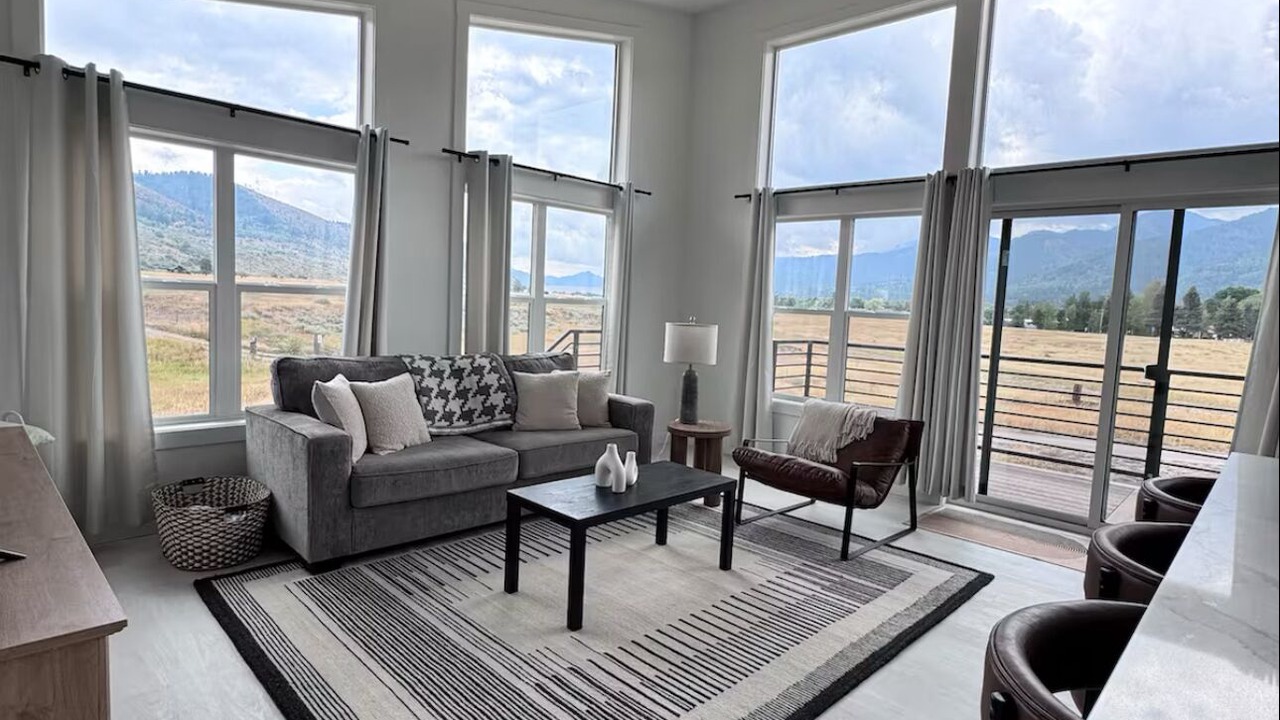 Photo of Livingroom in Palisades