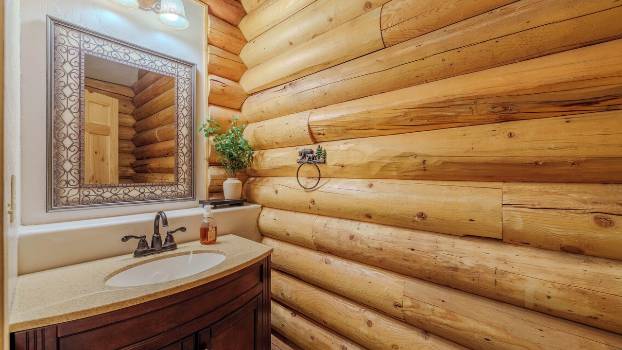 Photo of Bathroom in Cameron