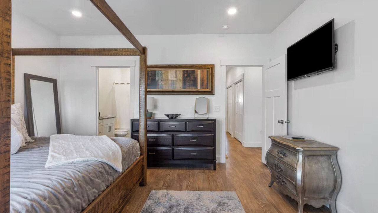 Photo of Bedroom in Sugar City