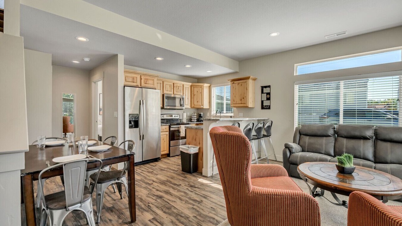 Photo of Bedroom in Layton