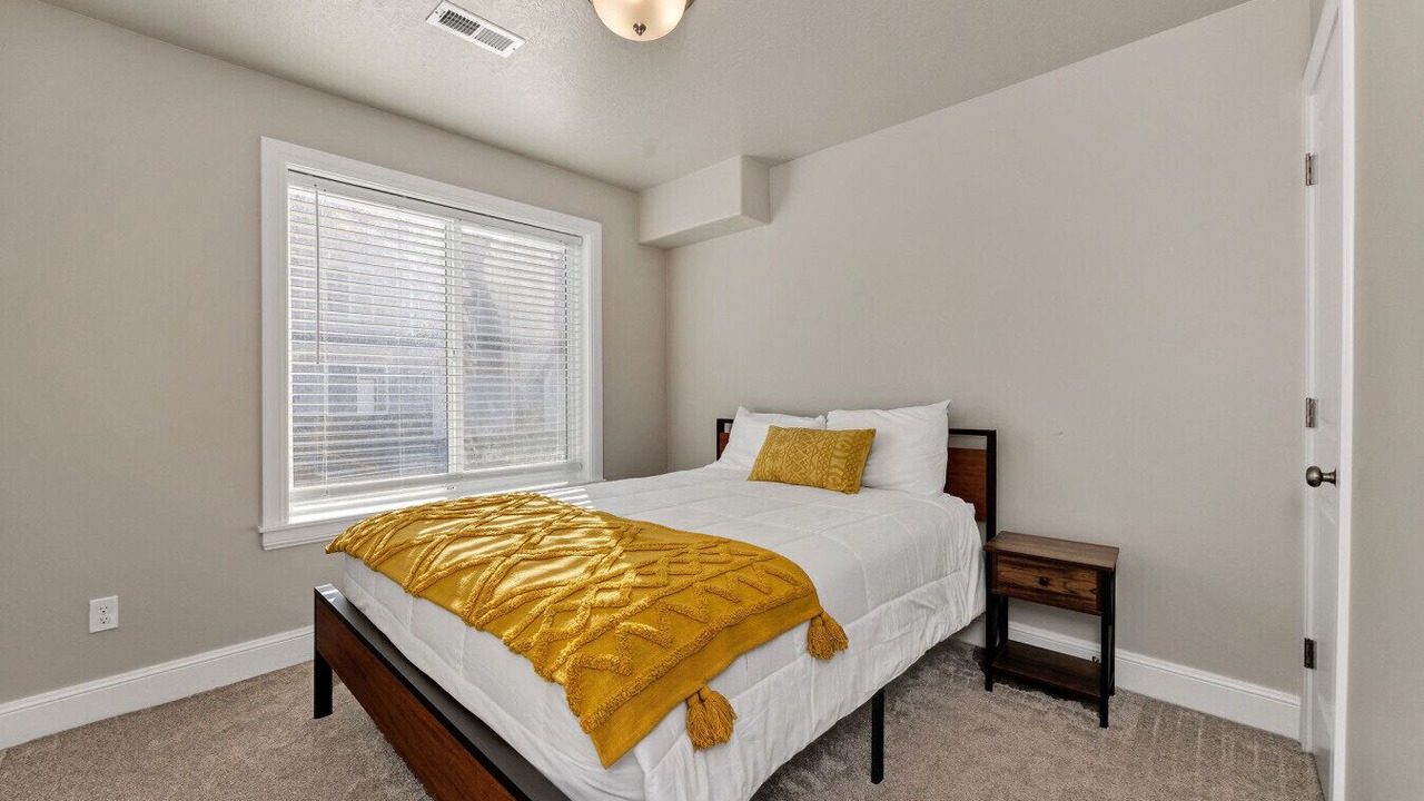 Photo of Bedroom in Garden City