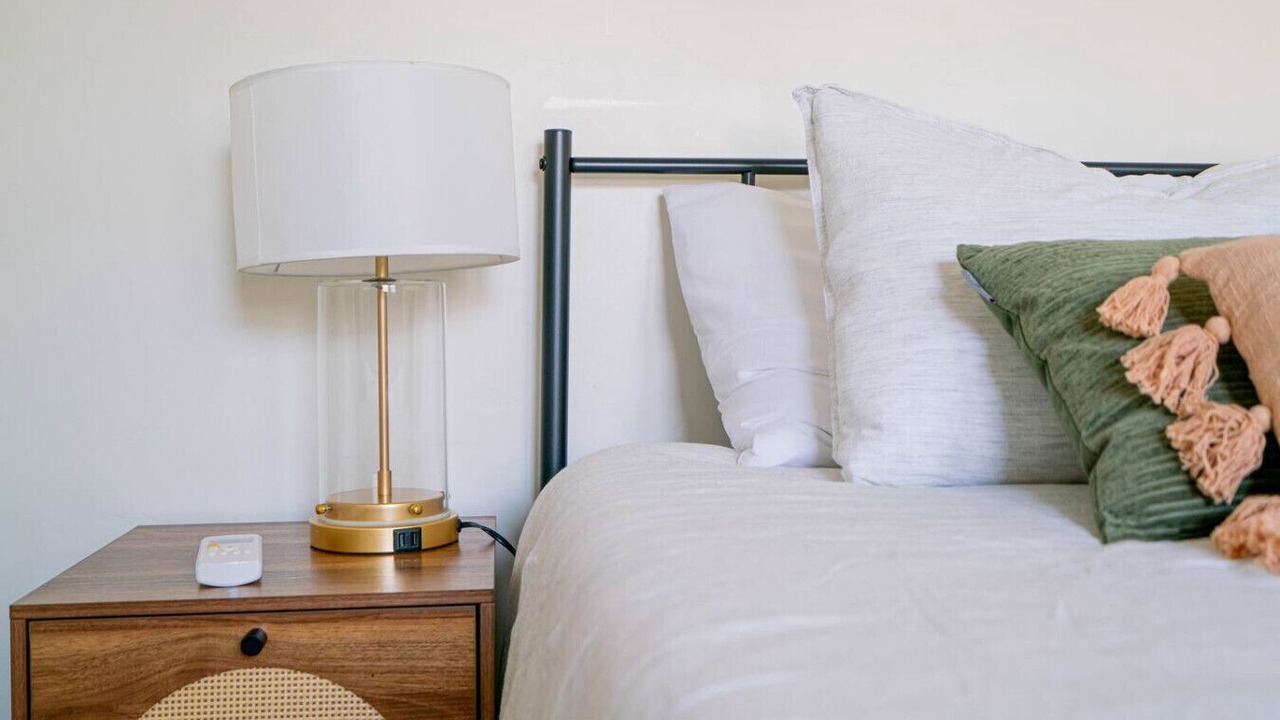 Photo of Bedroom in Central City
