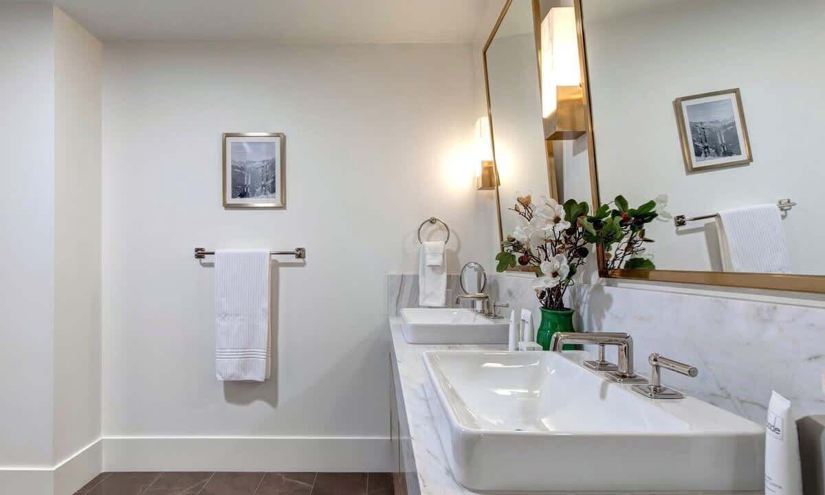 Photo of Bathroom in Empire Pass