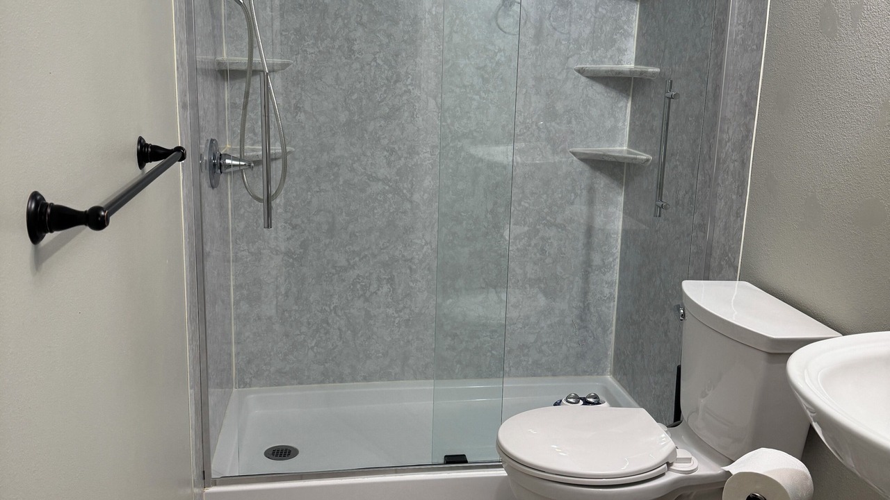 Photo of Bathroom in Ammon