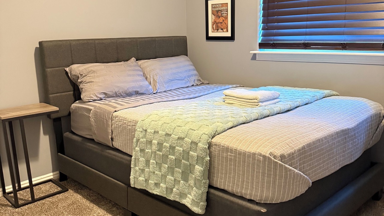 Photo of Bedroom in Ammon