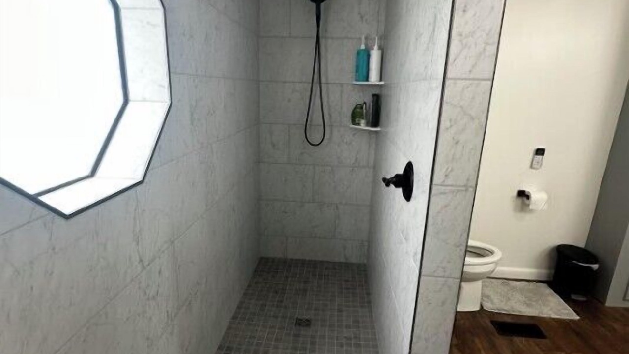 Photo of Bathroom in Dingle