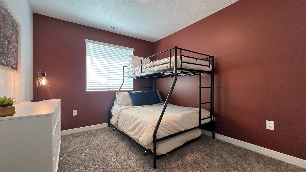 Photo of Bedroom in Layton
