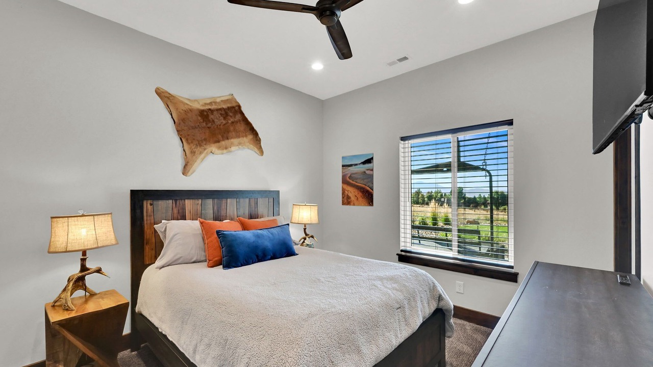 Photo of Bedroom in Wolf Creek