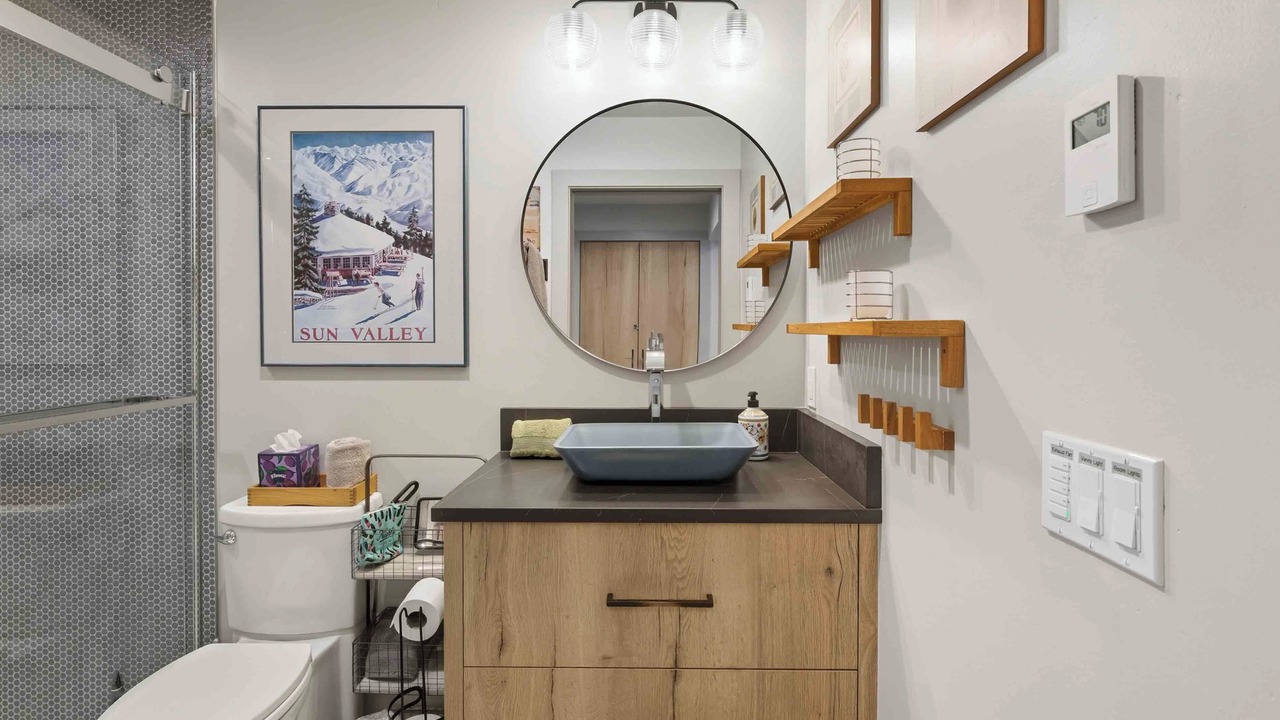 Photo of Bathroom in Warm Springs