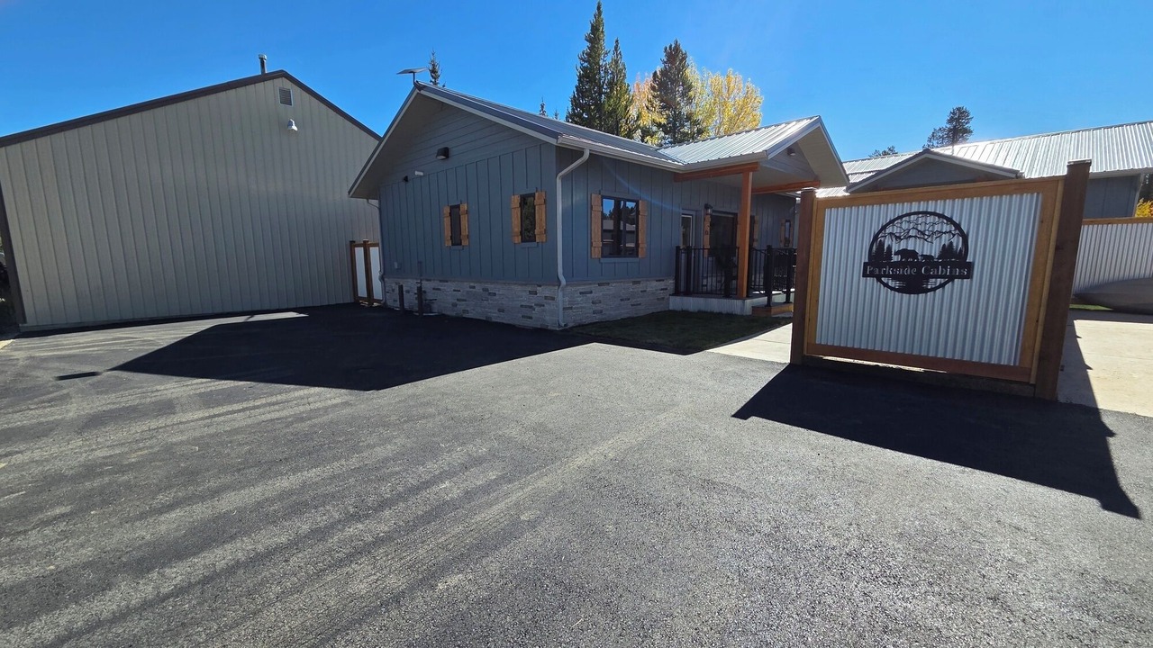 Photo of Others in West Yellowstone
