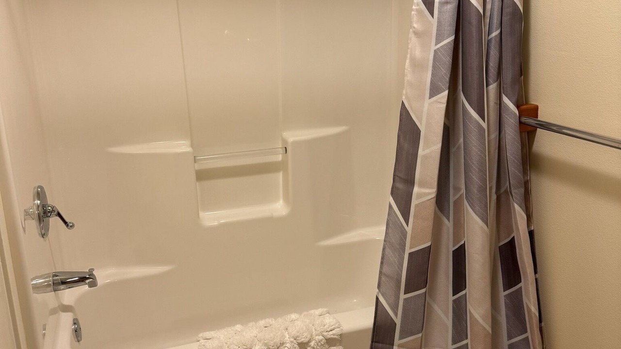 Photo of Bathroom in Wapato Point