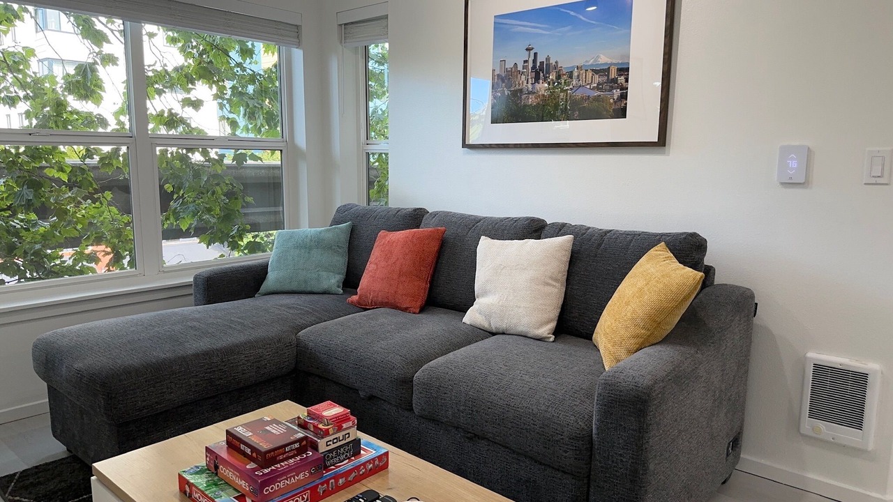 Photo of Livingroom in Belltown