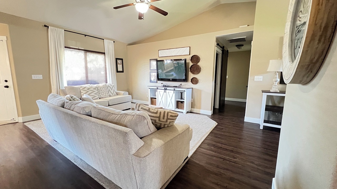 Photo of Livingroom in Nampa