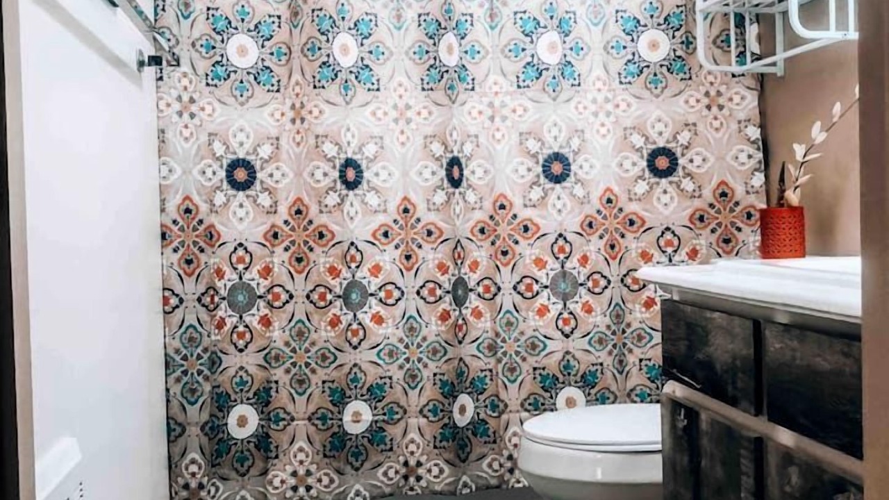 Photo of Bathroom in Palisades