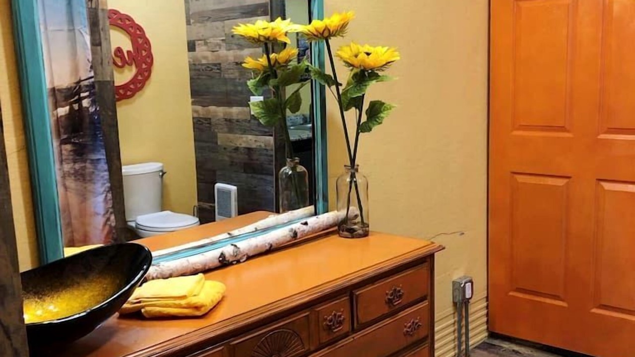Photo of Bathroom in Palisades