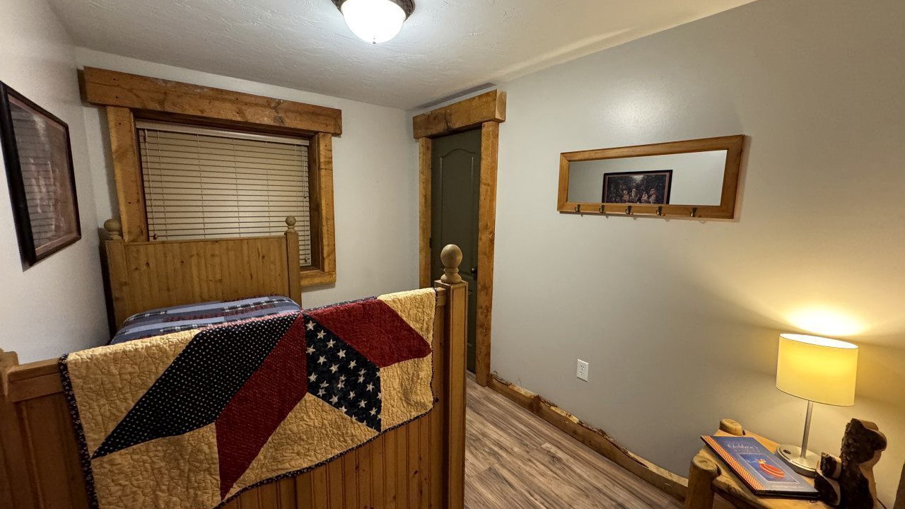 Photo of Bedroom in Irwin