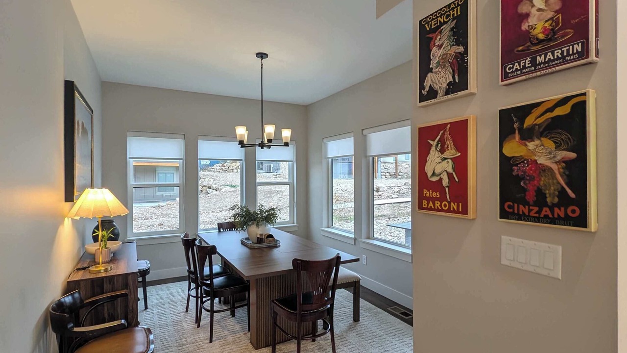Photo of Livingroom in Wolf Creek