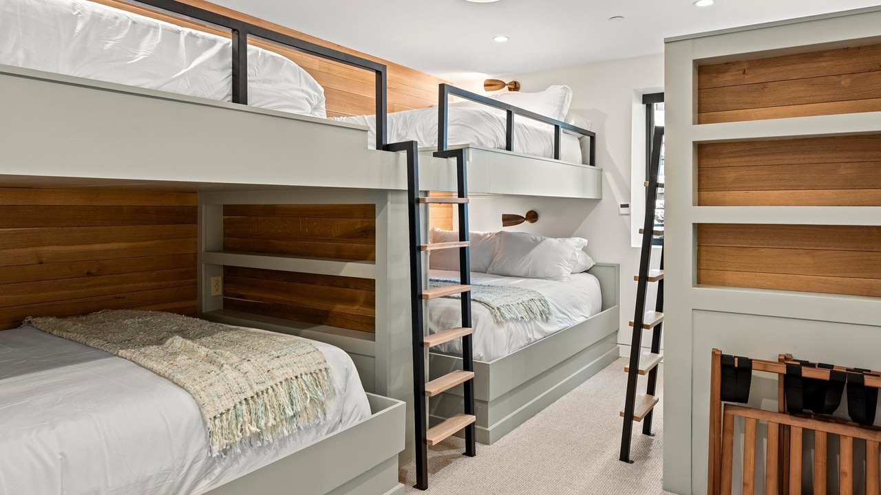 Photo of Bedroom in Garden City
