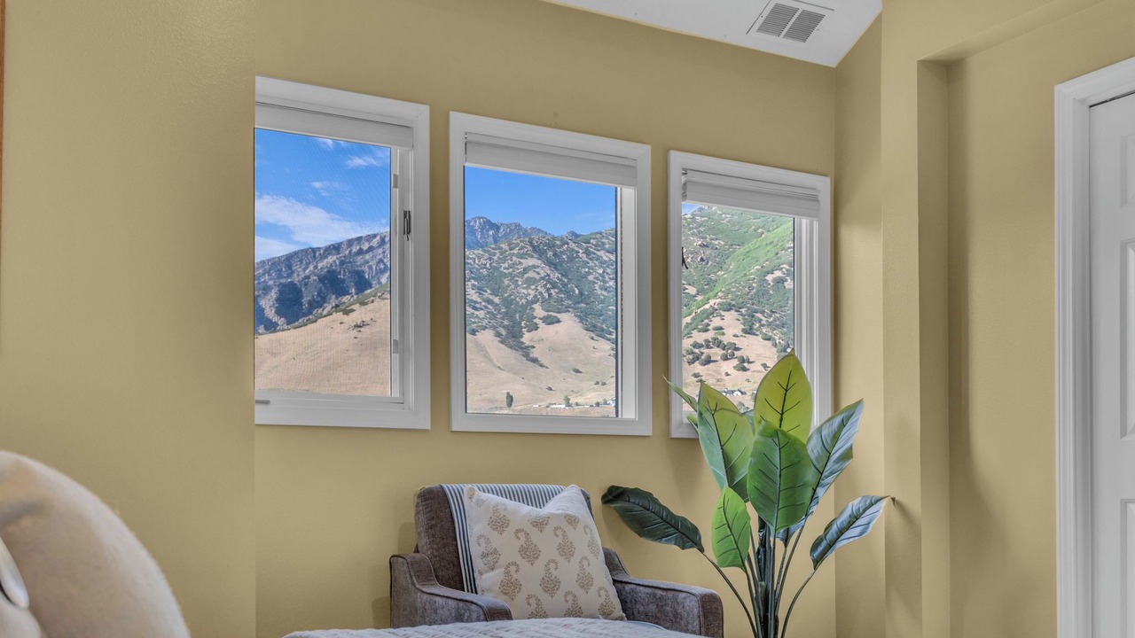 Photo of Bedroom in Cottonwood Heights