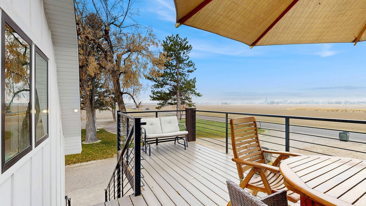 Photo of Patio Balcony in Burley