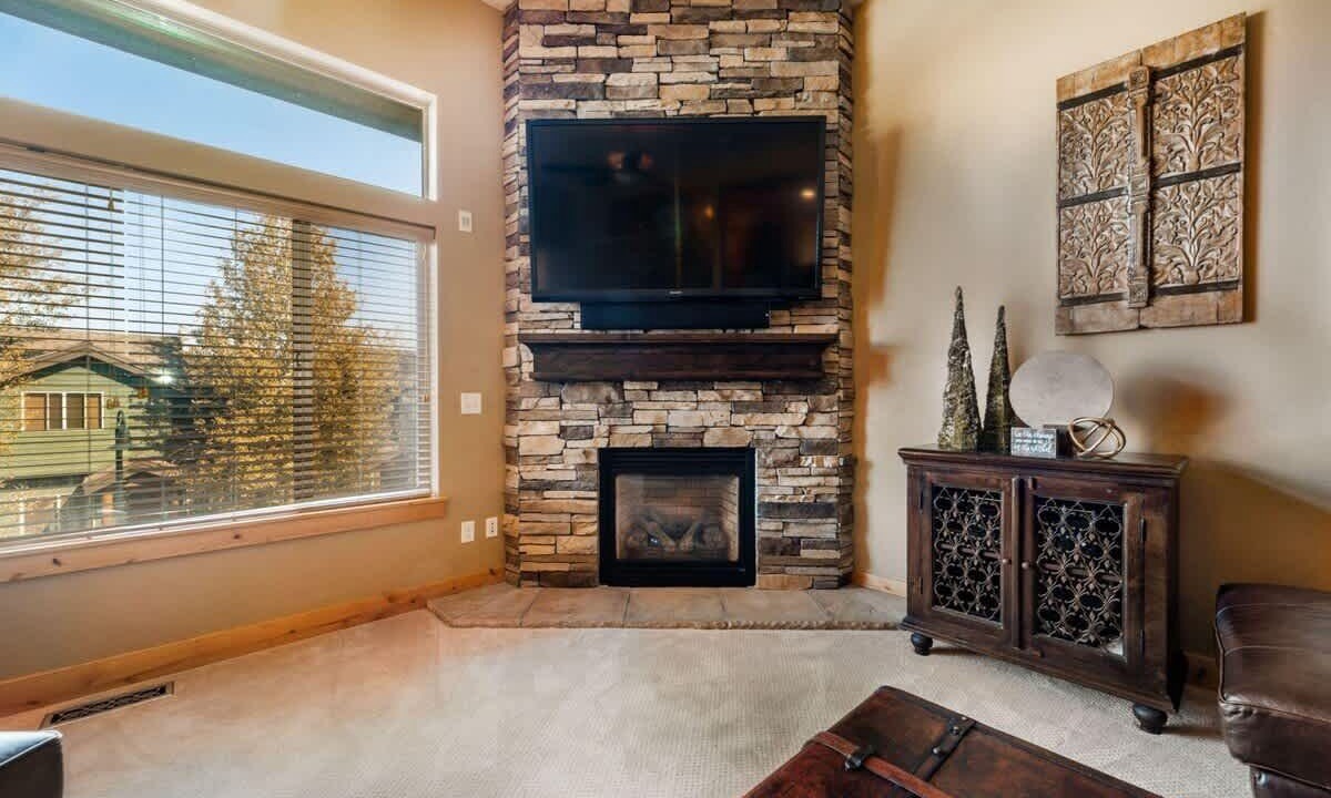 Photo of Livingroom in Bear Hollow Village