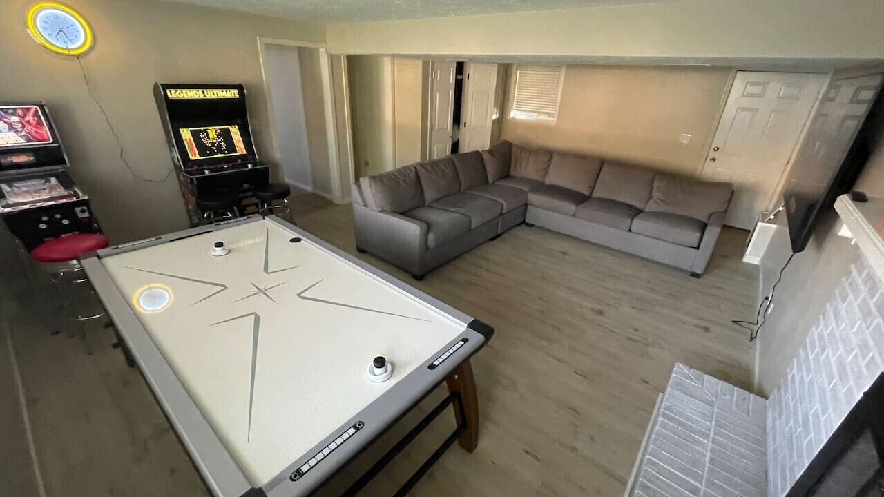 Photo of Bedroom in Centerville