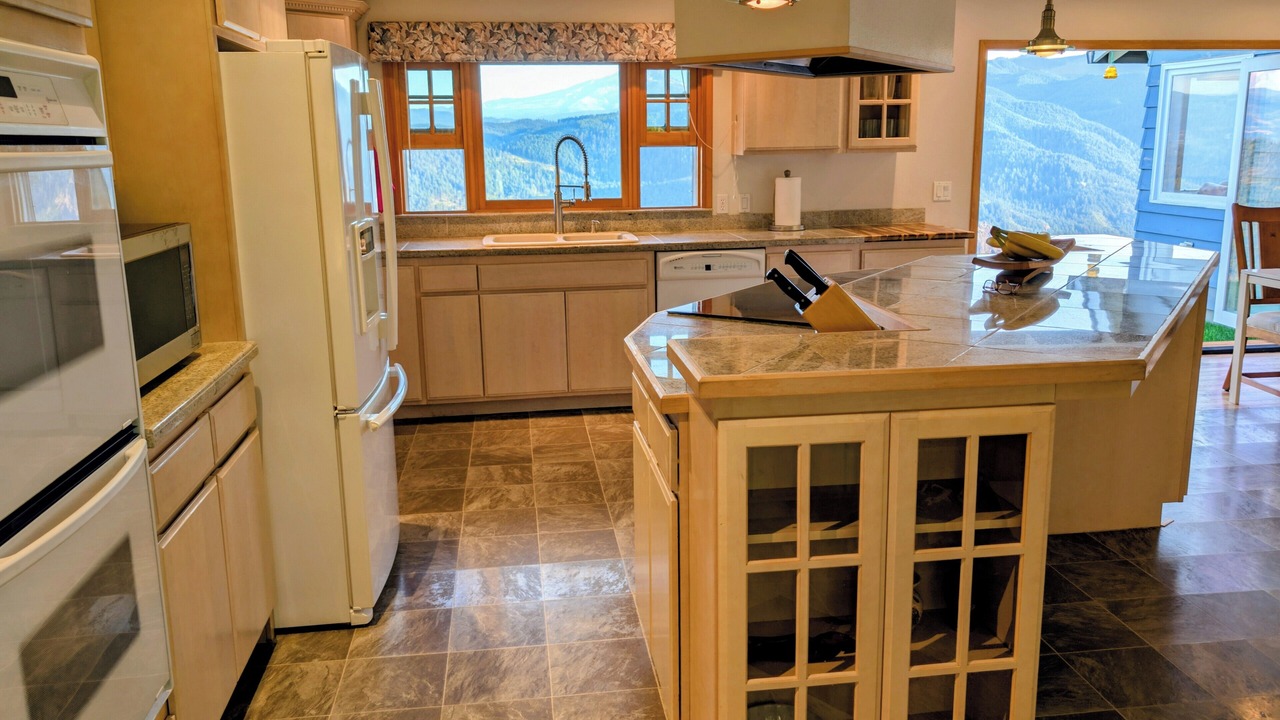 Photo of Kitchen in Underwood