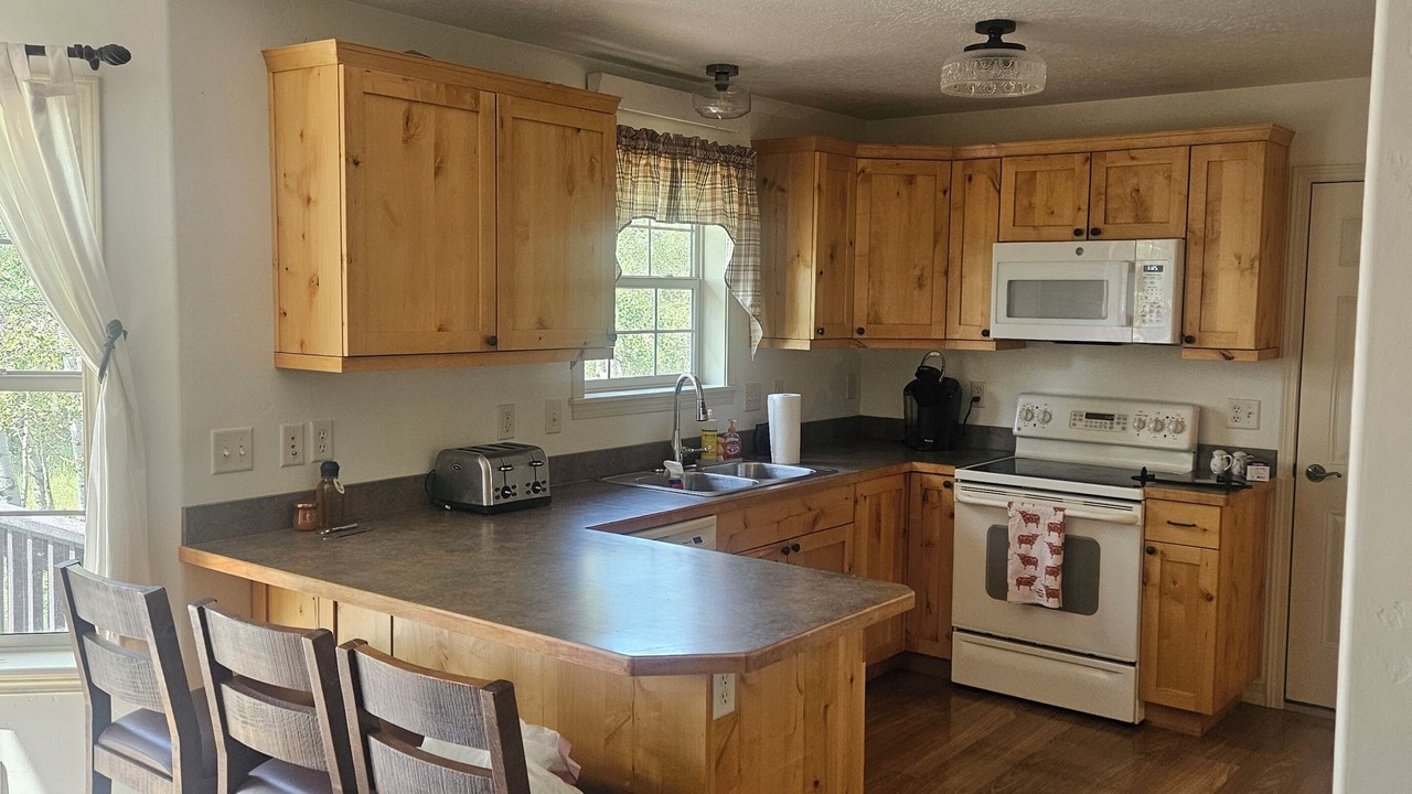 Photo of Kitchen in Star Valley Ranch