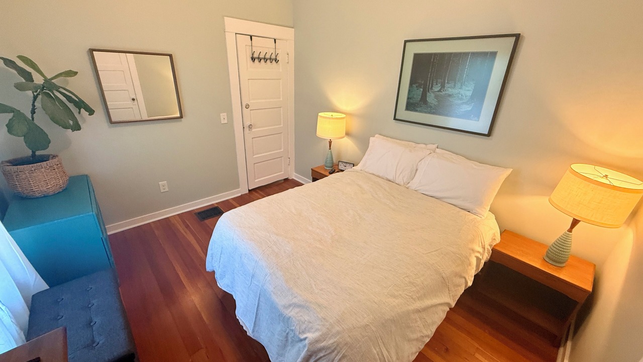 Photo of Bedroom in Vernon