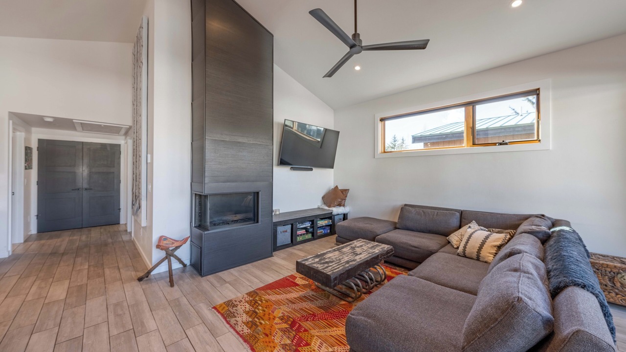 Photo of Livingroom in Jackson