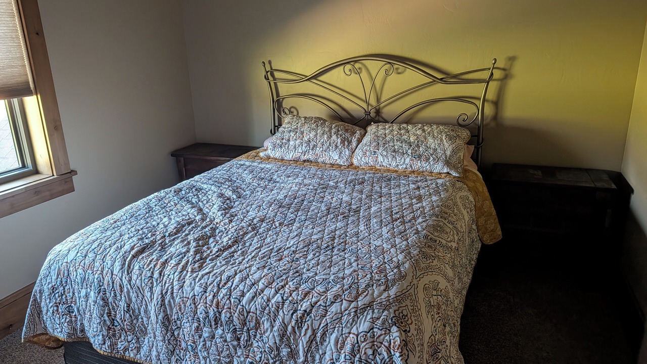 Photo of Bedroom in Ririe