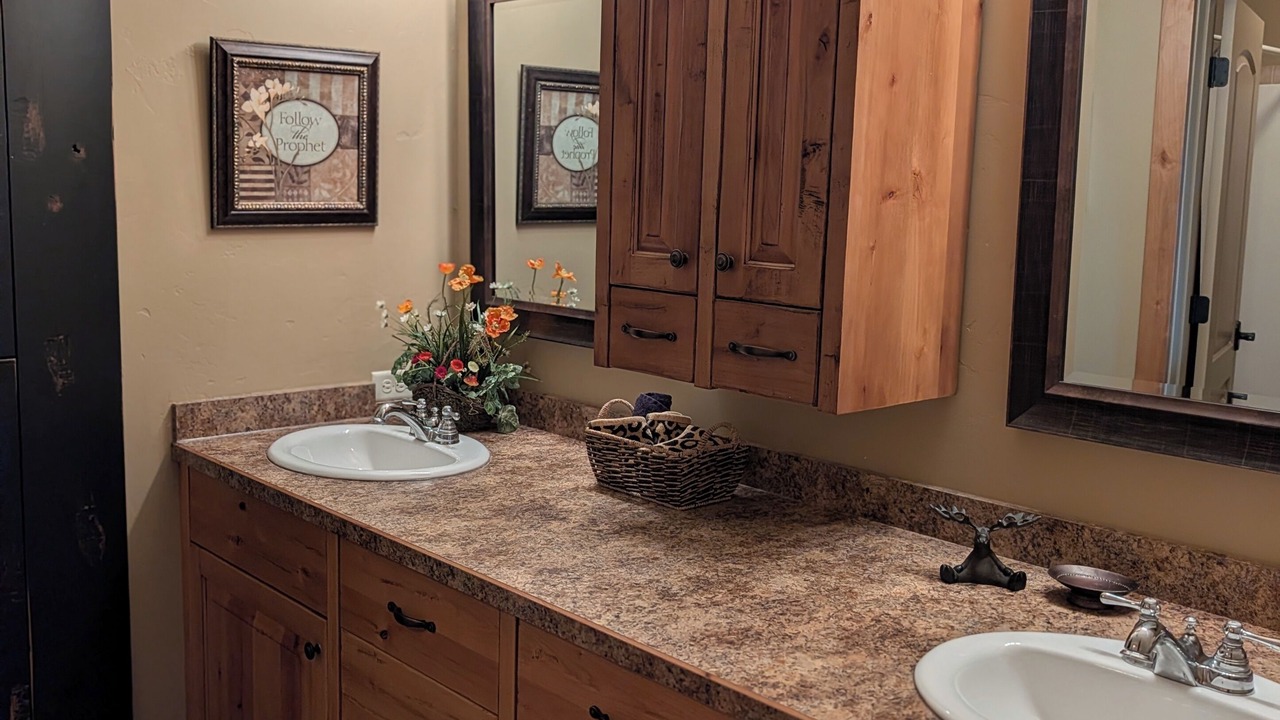 Photo of Bathroom in Ririe