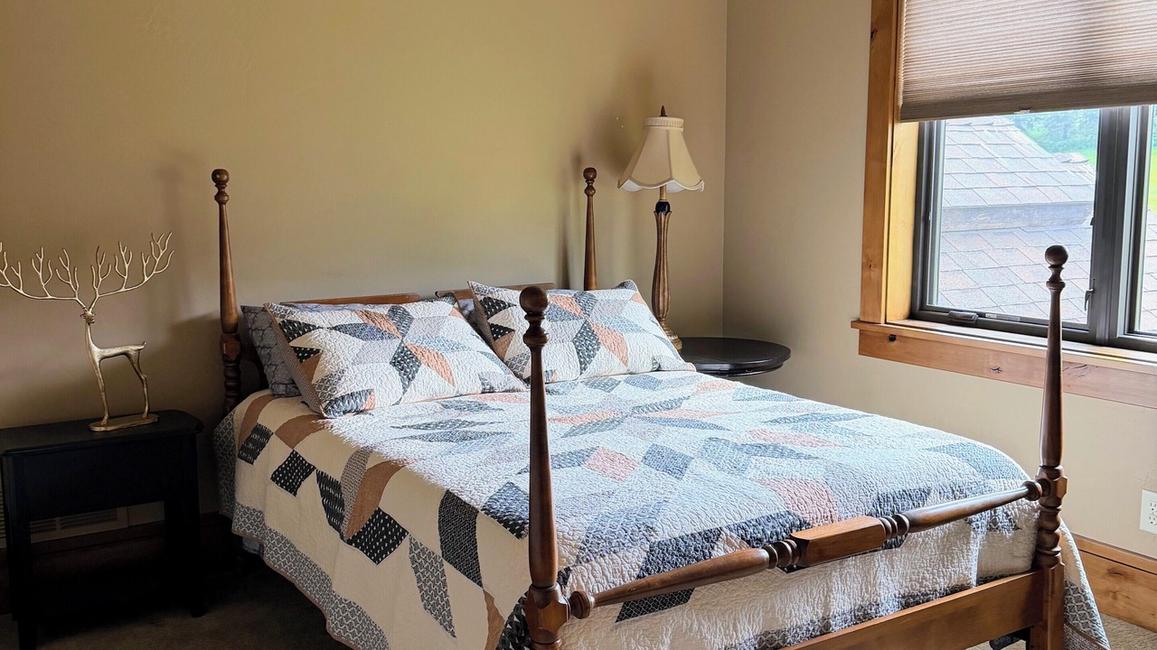 Photo of Bedroom in Ririe