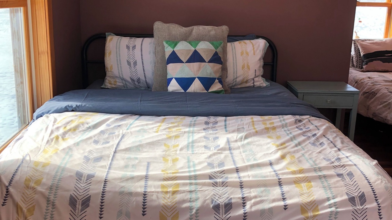 Photo of Bedroom in Garden Valley