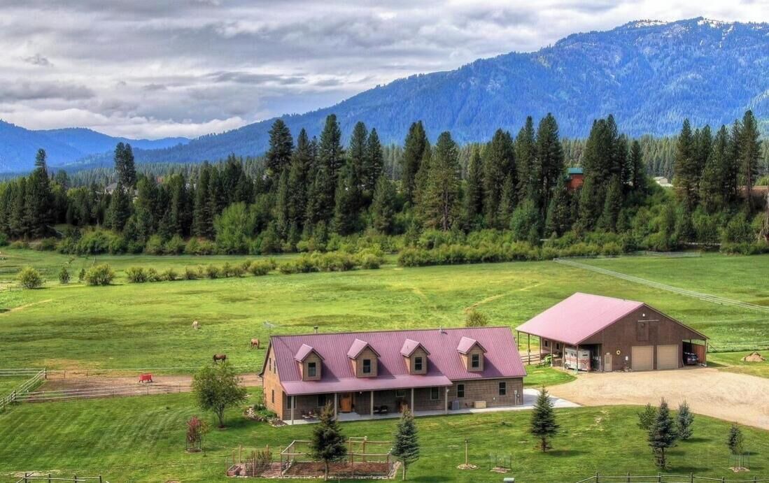 Photo of Outdoor in Garden Valley