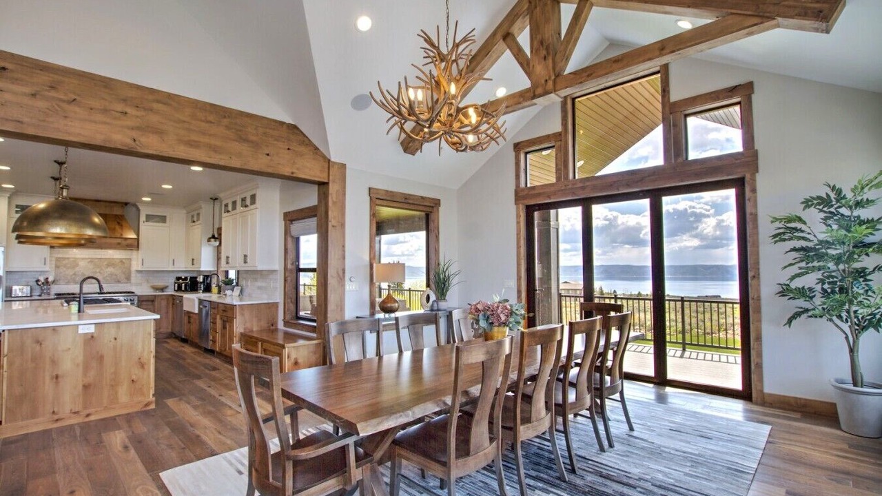 Photo of Livingroom in Fish Haven