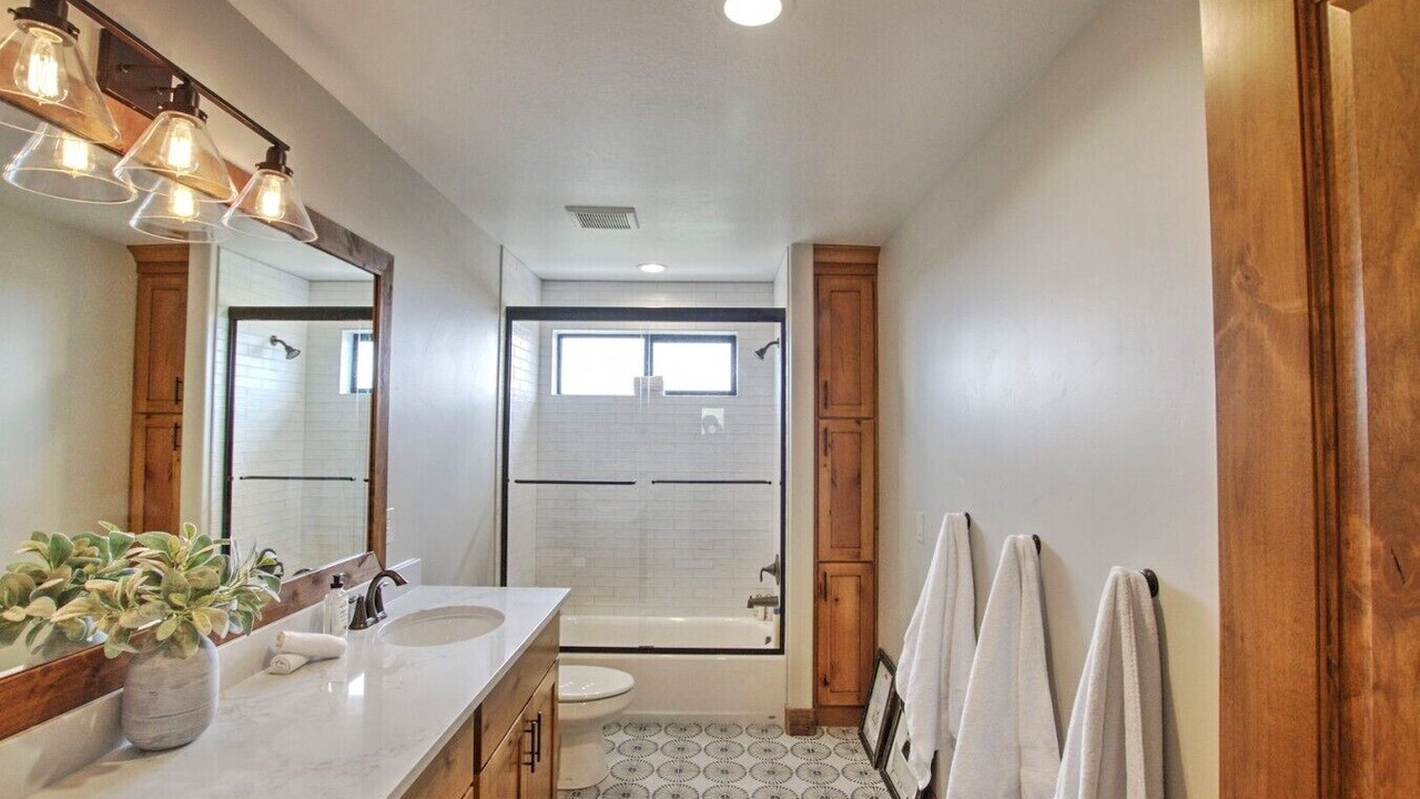 Photo of Bathroom in Fish Haven
