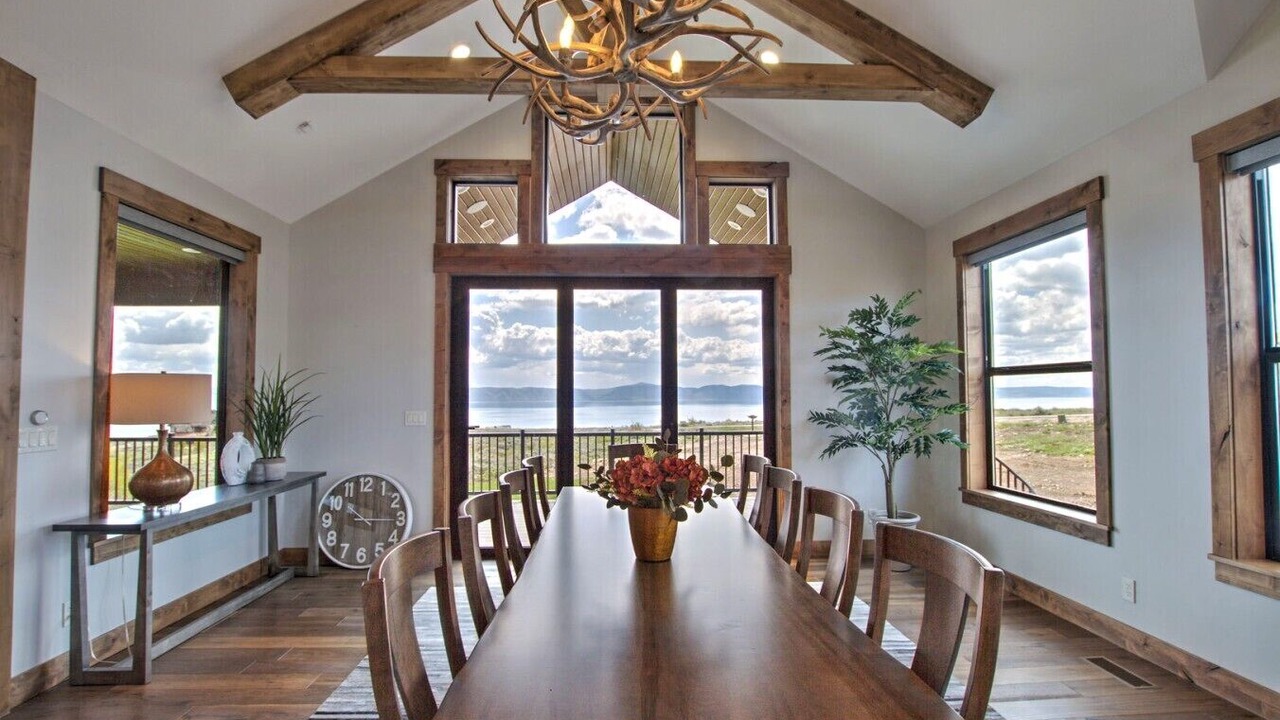 Photo of Livingroom in Fish Haven